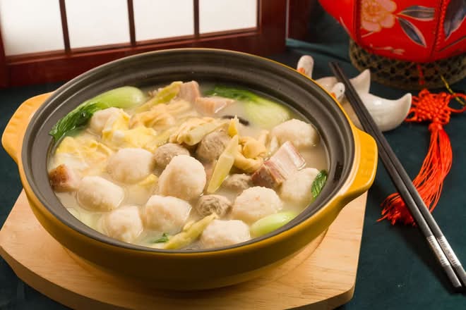 腌笃鲜Salted Pork & Bamboo Shoot Soup
